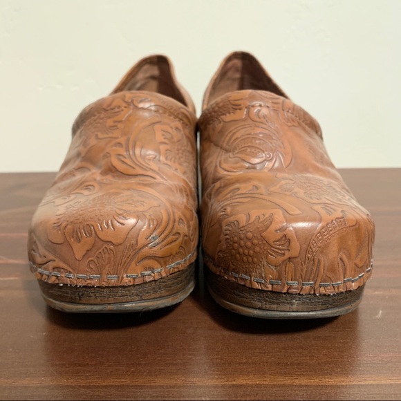 Bass Clogs - Picture 3 of 5